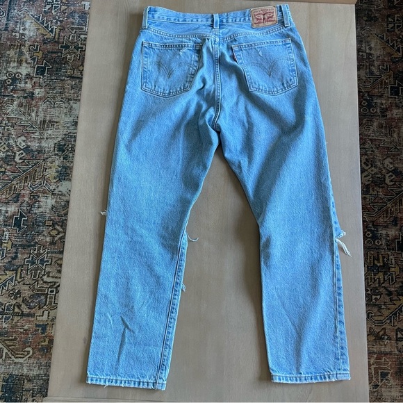 Levi’s Classic 501s Denim Jeans - Picture 4 of 8